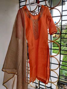 Readymade Suit Set