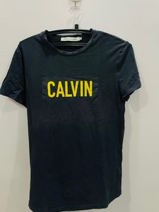 Calvin Klein Tshirt
