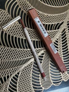 Rare Beauty Kind Words Matte Lip Liner With Box