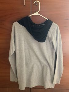 Gray & Black Cowl Neck Long Sleeve