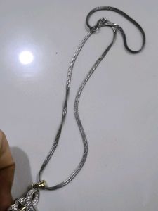 Elegant Pendant Necklace