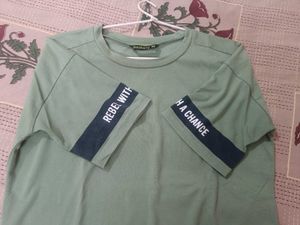 Dressberry Green Solid T shirt