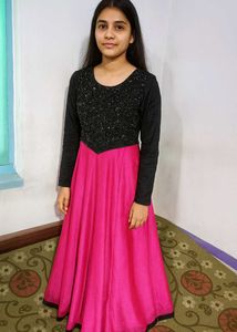 Embellished Party Gown💓