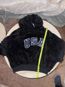 USA Fuzzy Pullover