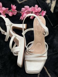 Stelatoes White Platform Sandals