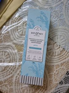 Dot & Key Barrier Repair Moisturiser