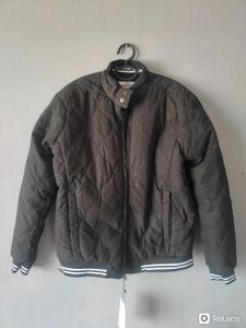 Pull N Bear...