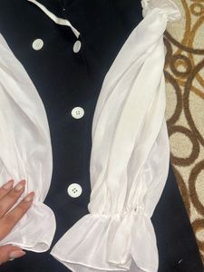 Chic Black &amp; White Mini Dress