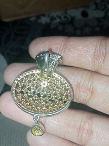 Pendant Locate New✨