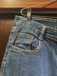 Straight Jeans
