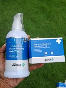 The Derma Co Combo Body Wash And Soap