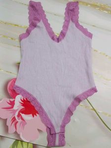 (700)Ribbed Lace Trim Bodysuit