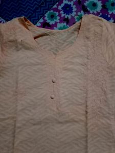 This Is Chikenkari Kurti