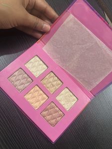 Recode Highlighter Palette