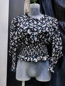Floral print top