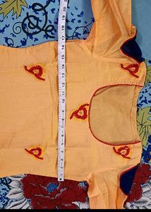 Kurti Dupta And Skirt