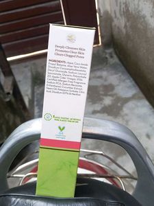 Mamaearth Apple Cider Vinegar Foaming Face Wash