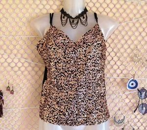 Size M/L 🎁Buy 2 Get 1 Free 🎁Sequin Cami Top