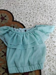 Stylish Crop Top And Skirt