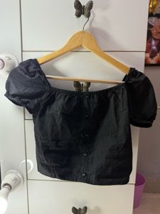 XS/S Top With Offershouldersleeves