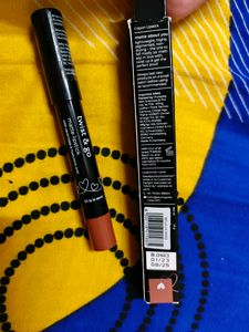 Plum Lipstick With Free Tint Worth 595