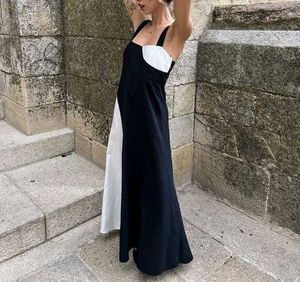Savana Flared Dress
