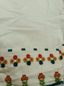 I Am Selling Yellow Printed Kurta Set