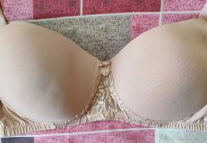 Lightly Paded T-shirt Bra