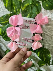 Pink Bow Clips