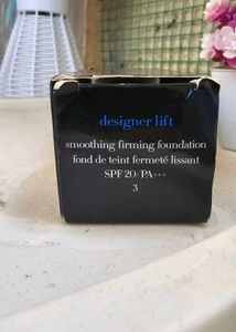 Giorgio Armani desginer lift Foundation