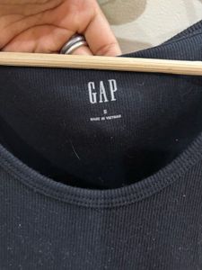 GAP Flutter Sleeve Top