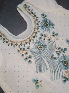 Elegant Embroidered Salwar Kameez Set