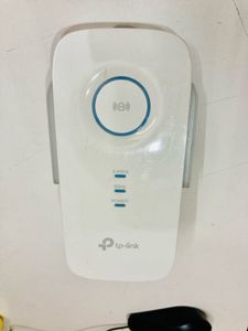 TP-LINK AC1750 Wi-Fi Range Extender (RE450)