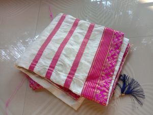 Assamese Mekhela Sador