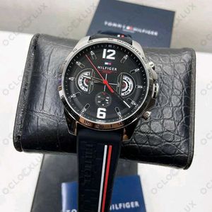 tommy Hilfiger wtach