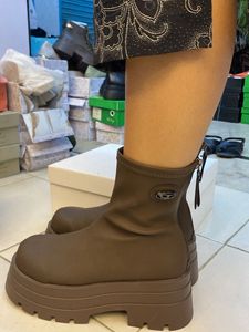Platform Boot