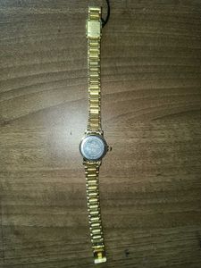 Classic Golden Watch For Women