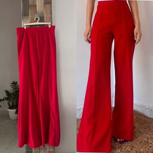 SHEIN STRECHABLE FLARE HIGHWAIST PANTS