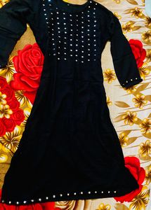 Black Kurti