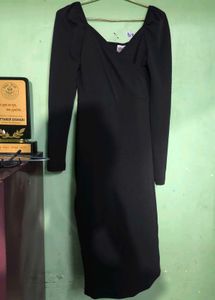 Elegant Black Midi Dress