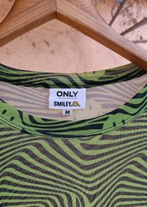 Only Oversized Mesh Smiley Psychedelic Tee