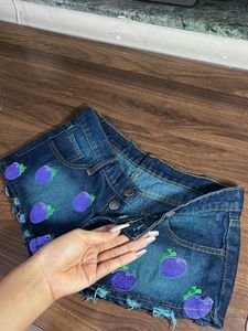 low waist micro shorts