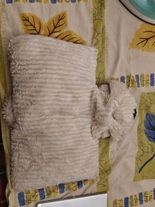 Doll with free pillow