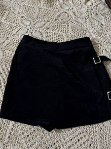 Black Mini Skort ,once wear