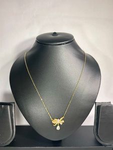 Belle Bow Premium Necklace