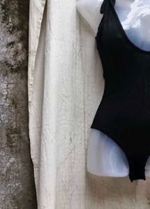 10277. Black Bodysuit