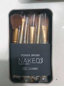 Urban Decay Naked3 Brush Set