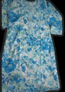 Ladies Kurti Set Availabe