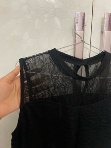 Black Lace Sleeveless Top