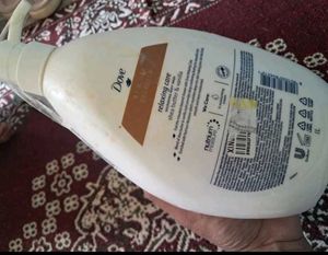 Dove Relaxing Care Body Wash